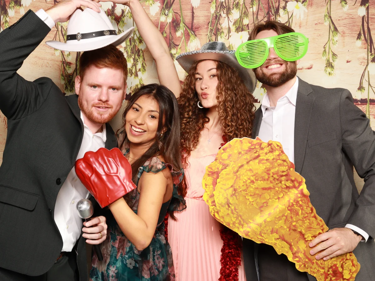 Fort Collins Photo Booth Rental – CaptureME Photo Booth
